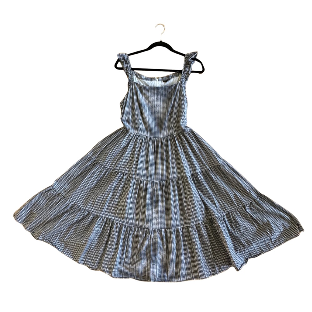 Ann Taylor Factory Women’s Dress in Black and White